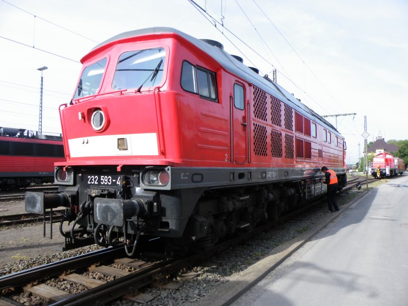 Anl�ssig der 100-Jahr Feier des Rangierbahnhofes Seelze war die 232-593 zu Gast.