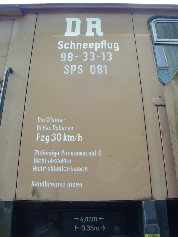 Anschriften des Schneepfluges der B�derbahn