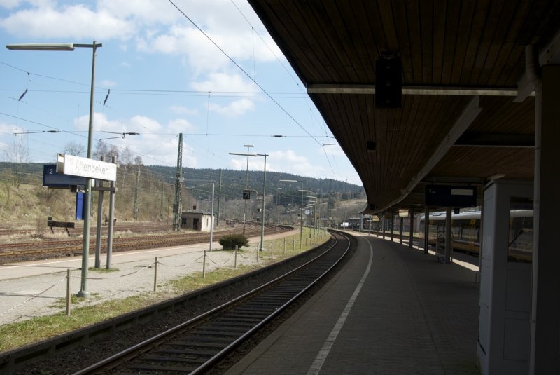 Ansicht Bahnhof Altenbeken, Gleis 2.