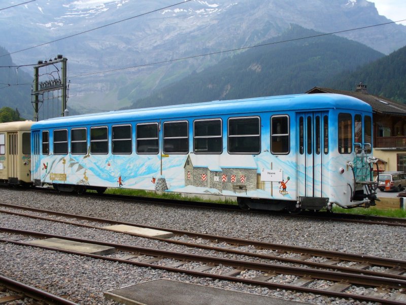 ASD / TPC - Abgestellter  1 Kl. Salonwagen Ars 421 im Bahnhofsareal von Les Diablerets am 29.07.2007