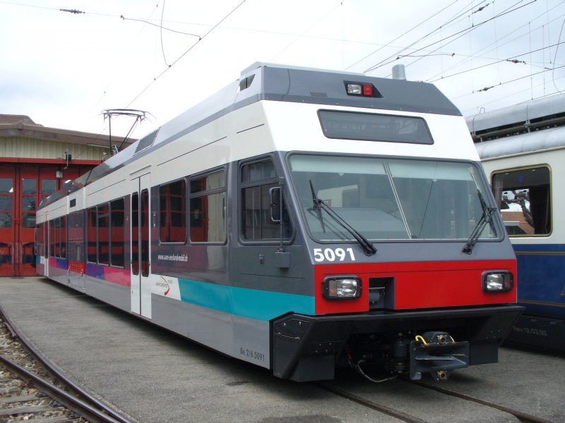 asm - Neuer Gelenktriebwagen Be 2/6  509 im Bahnhofsareal von Tuffelen am 03.03.2008