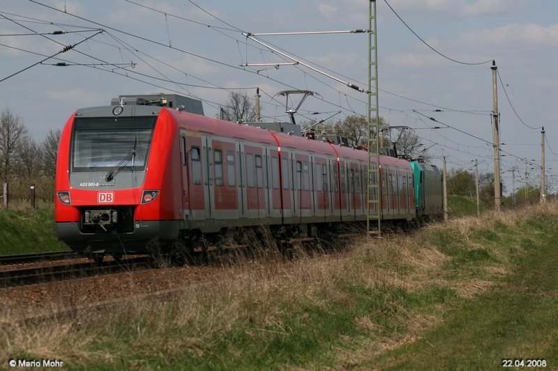 ATC 186 111 und 422 001/501 Richtung Hennigsdorf.