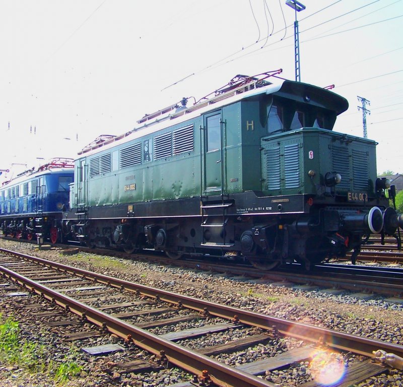 Auch als Gast dabei, war die E 44 002