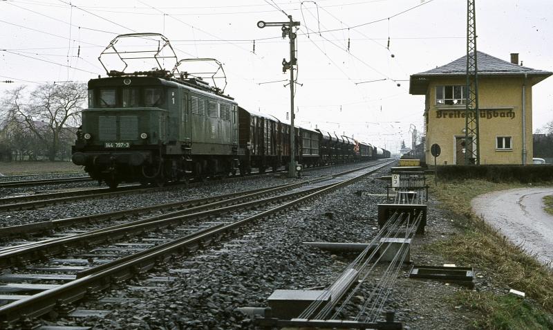Auch bei Regen lassen sich recht passable Aufnahmen schie�en 1976