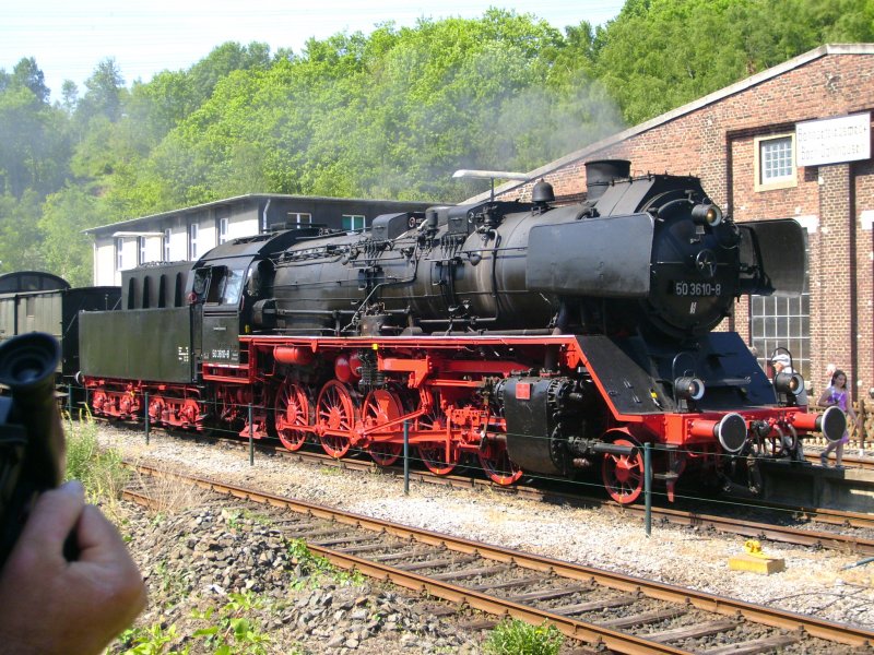 Auch die Gterzuglok 50 3610-8 wurde whrend der Jubilums-Museumstage vom 28. bis 30. April 2007  im Pendelverkehr eingesetzt.