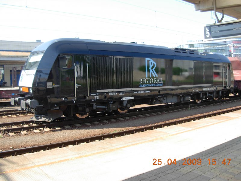 Auch die Hercules-Dispoloks sind seit einiger Zeit in Schwarz unterwegs, wie dieses Foto vom 25.4.2009 zeigt, welches auf dem slowakischen Bahnhof Bratislava-Petrzalka entstand.