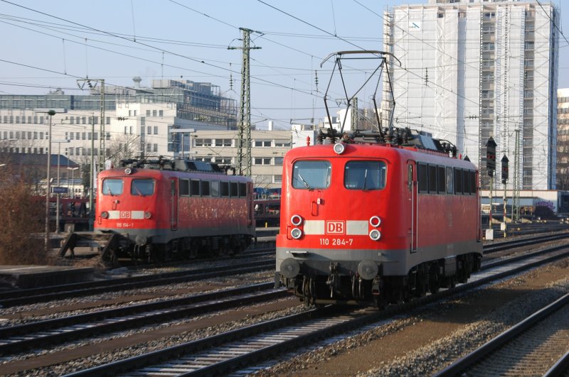 Auch von mir gibts die 110 284 und 115 114 am 21.03.09 Mnchen Ost. Viele gre an Dennis und Michael...