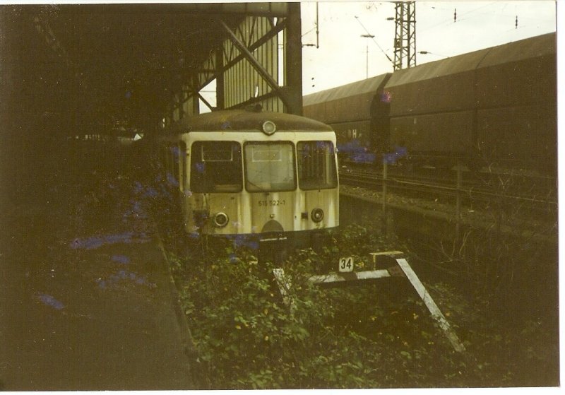 Auch dieser Triebwagen ist vom Lebengezeichnet aber im Gegensatz zu manch einer seiner Artgenossen noch im Topzusatbd   