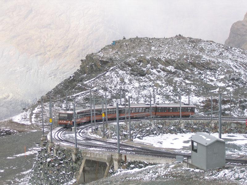 Auf dem letzten Bogen vor der Bergstation Gornergrat - 15.08.2005
