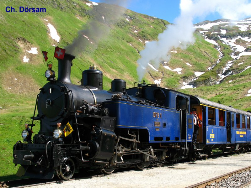Auf der Station Furka wurde bei der Sonderfahrt am 23.06.2007
am Tag der Einweihung eine Pause eingelegt.
Die Dampflok DFB 1 zog den Sonderzug besetzt mit 
verschiedensten Sektionen der Furka Dampfbahn.