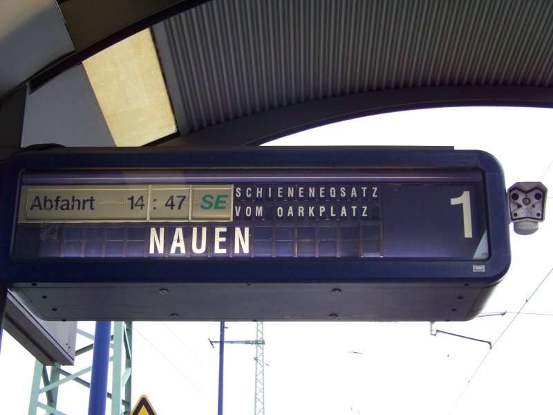 Aufgrund der Streckensperrung zwischen Lbben und Cottbus fhrt an diesem Wochenende nur der SEV. Dies wird auch Am Zugzielanzeiger angekndigt. Lbbenau/Spreewald den 06.12.2008