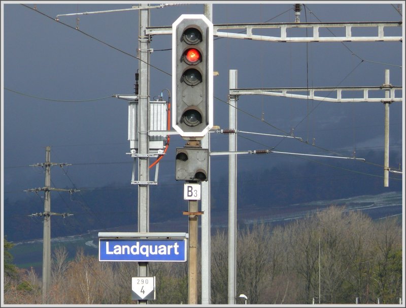Ausfahrsignal Landquart Richtung Maienfeld. (12.11.2007)