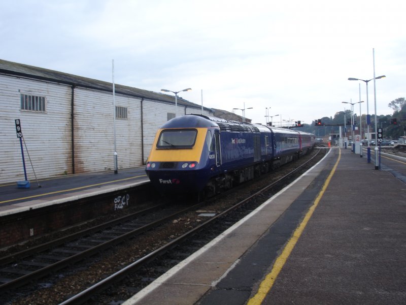 Ausfhrt eines Zuges der First Great Western nach Plymouth; 8.10.09