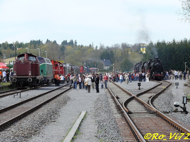 Ausstellungsgelnde in Ulmen. Anlass war die Wiedererffnung der Eifelquerbahn von Ulmen nach Kaisersesch. 27.04.2008.