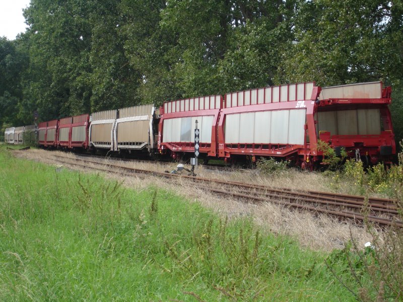 Autotransporter der STVA in Grebben Oberbruch (Strecke Lindern-Heinsberg) 