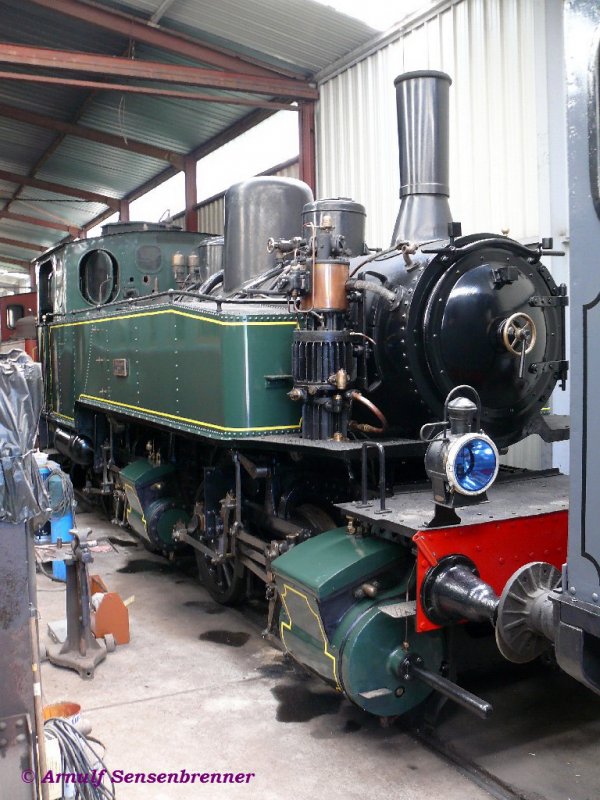 B´B Mallet-Lok der CFTVD Museumsbahn: Diese Lok wurde 1911 von Henschel in Kassel unter der Fabriknummer 10416 gebaut. 

CFTVD-Dollertalbahn
Burnhaupt 
19.05.2007