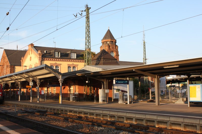 Bahnhof Gieen, am gleichen Tag, eine Stunde davor
