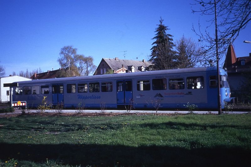 Bahnhof Klostermansfeld,die  Wipperliese  in Richtung Wippra.
Kreisbahn Mansfelder Land (KML) f�hrt im Auftrag der Burgenlandbahn. 