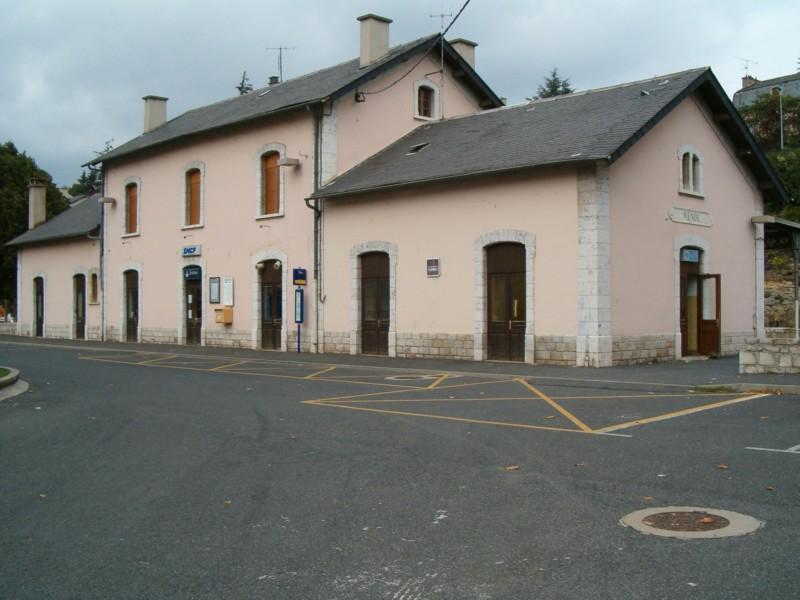 Bahnhof von Mende.