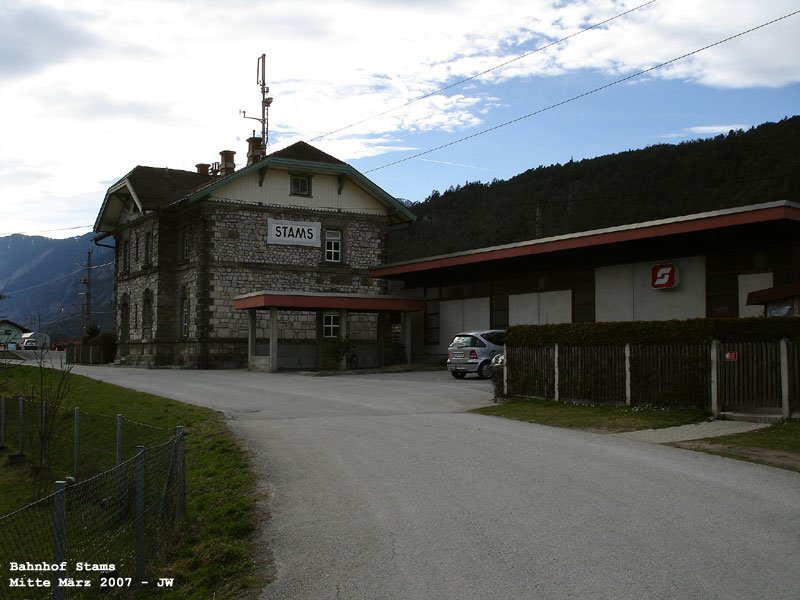 Bahnhof Stams ungeschminkt - 18. Mrz 2007 kHds