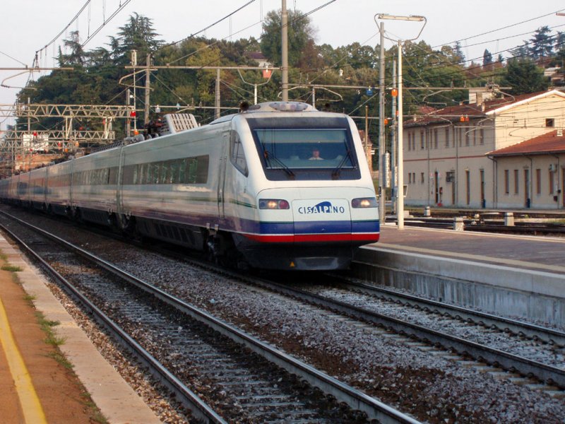 Bahnhof Vicenza. Der EC 38 nach Genf kommt an. 22/09/07