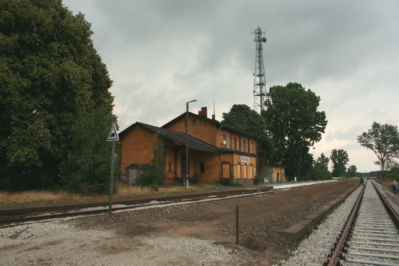  Bahnhof Wezyska mit neuem berholgleis. Zustand 04.07.2008