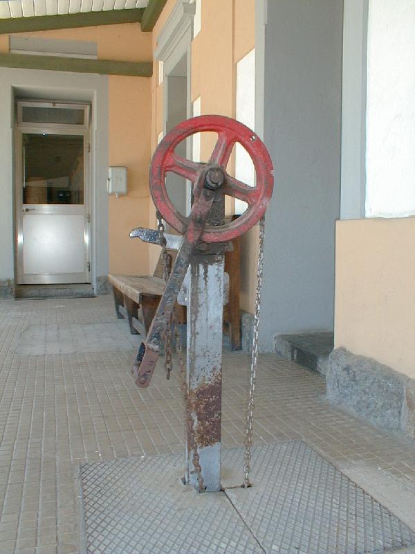 Bahnhofsdetail in Mals 2001(Archiv P.Walter)