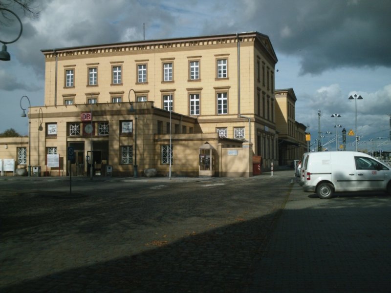 Bahnhofssdseite