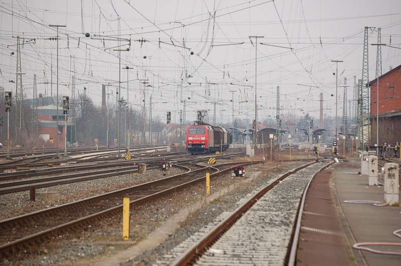 Bahnhofvorfeld von Lichtenfels f�r die Ausfahrt Richtung Bamberg Kbs 820 mit G�terzug von Pressig-Rothenkirchen komment. 03/2007 