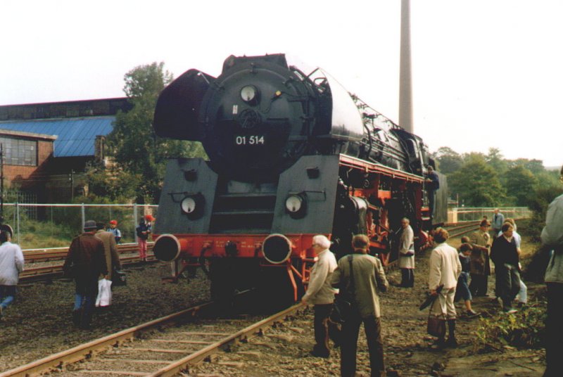 Baureihe 01.5 (Umbau der DR) in Bochum-Dahlhausen 1985
(eingescannter Papierabzug)