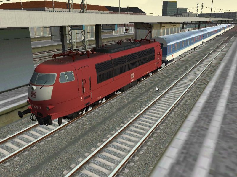 Baureihe 103 207-7 mit InterRegio nach Magdeburg. Pro Train Berlin-Hannover.