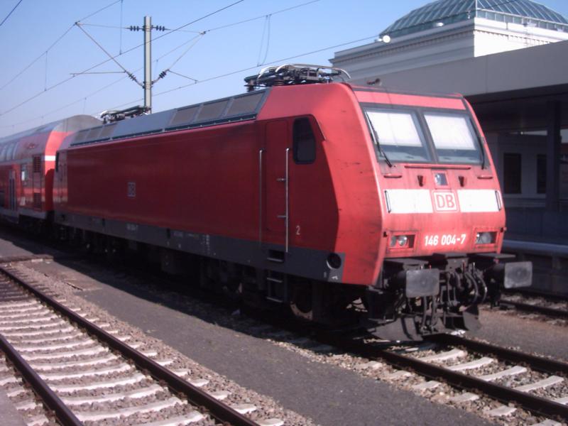 Baureihe 146 004-7 war am 02.04.2005 in Mannheim Hbf abgestellt gewesen.