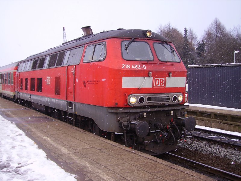Baureihe 218 mit RB in Ahrensburg.Mrz 2006