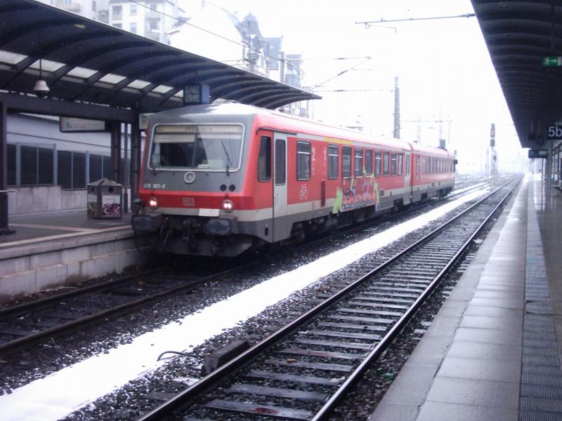 Baureihe 629 005-0 fuhr am 05.03.2005 in Mainz Hbf los in Richtung Alzey.