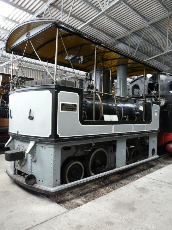 BC - Dampflok G 2/4  7 im Museumsdepot in Chaulin am 24.03.2008