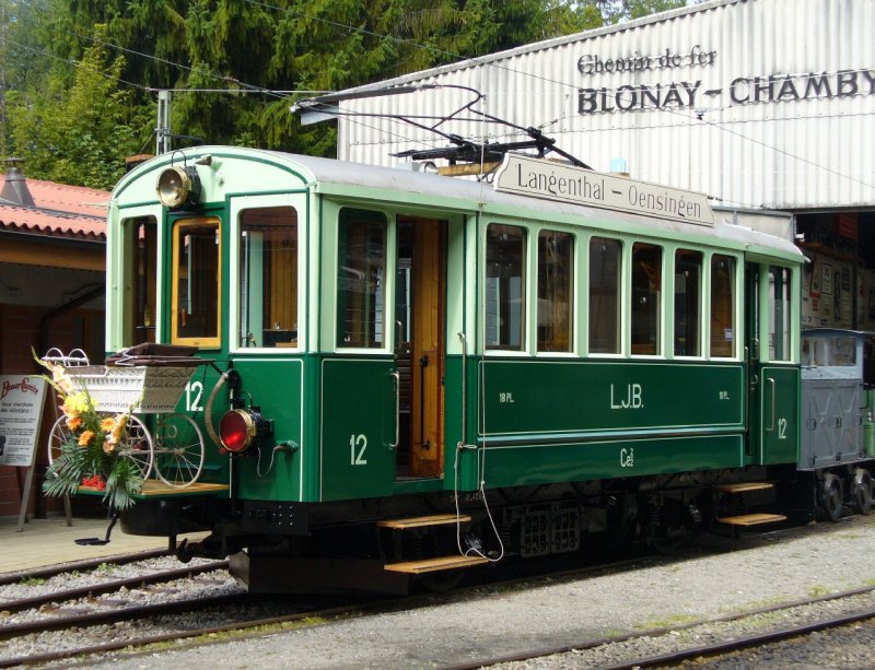 BC - Triebwagen Ce 2/2 12 ex L.J.B /(asm) im Museumsareal von Chamby am 09.09.2007