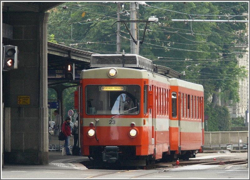 BDe 4/8 Nr 23 wartet im Nebenbahnhof St.Gallen auf die Rckfahrt nach Trogen. (17.06.2008)