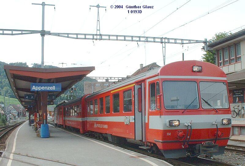 BDeh4/4 15 mit Steuerwagen ABt 114 nach St. Gallen am 16.08.2004 im Bahnhof Appenzell