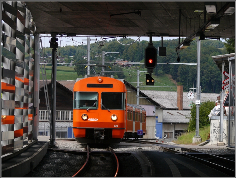 Be 4/12 48 der Worblentallinie bei der Einfahrt in Worb Dorf. (22.08.2009)