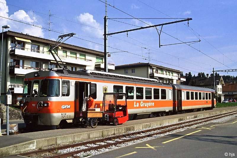 Be 4/4 152 + Bt 256 in Pal�zieux (7. Mai 1996)