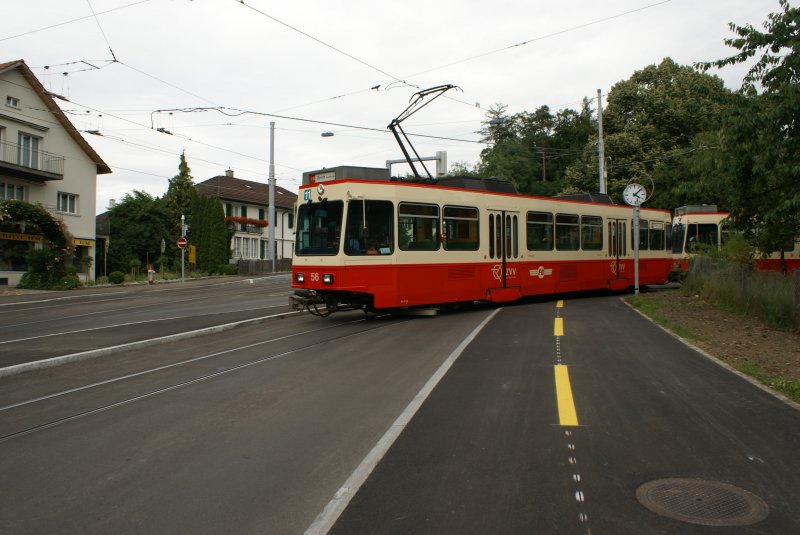 Be 4/4 56 fhrt am 12.7.09 als Tramersatzzug aus der Tramschleife Rehalp aus.

