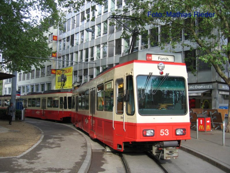 Be 4/4 Pendel der Forchbahn am 17.Mai 08 in Stadelhofen