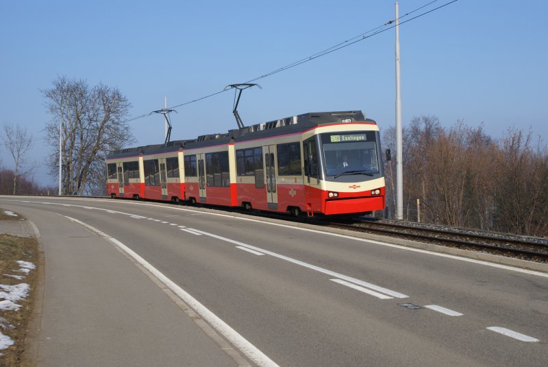 Be 4/6 68 und Be 4/6 63 am 29.12.08 unterhalb von Scheuren.