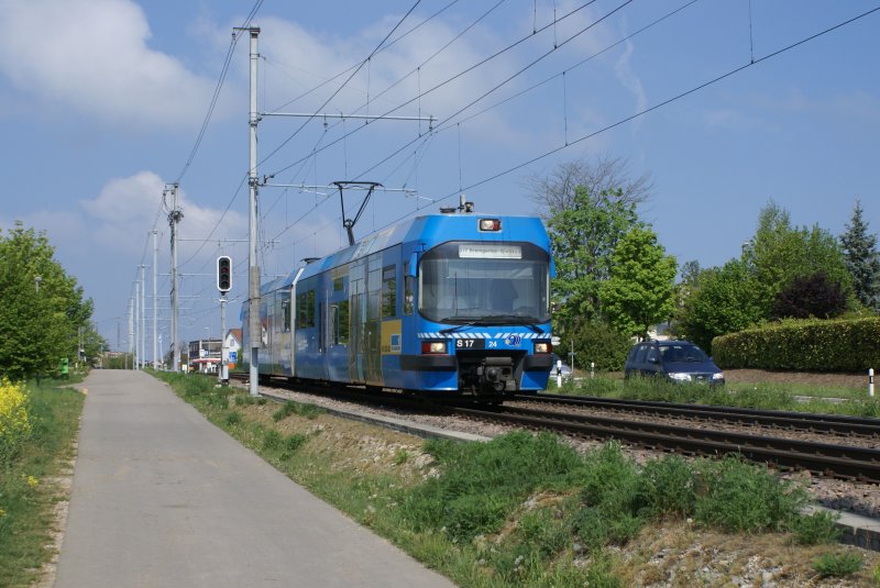 Be 4/8 24 fhrt am 1.5.09 von Berikon-Widen Richtung Rudolfstetten. Die fnf Be 4/8 sind nicht mehr lange bei der BDWM anzutreffen, da sie an die AAR/WSB verkauft werden.