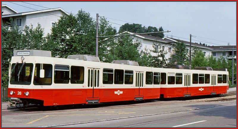 Be 8/8 26 wartet in Esslingen auf die Rckfahrt nach Zrich Stadelhofen. (Archiv 06/77)