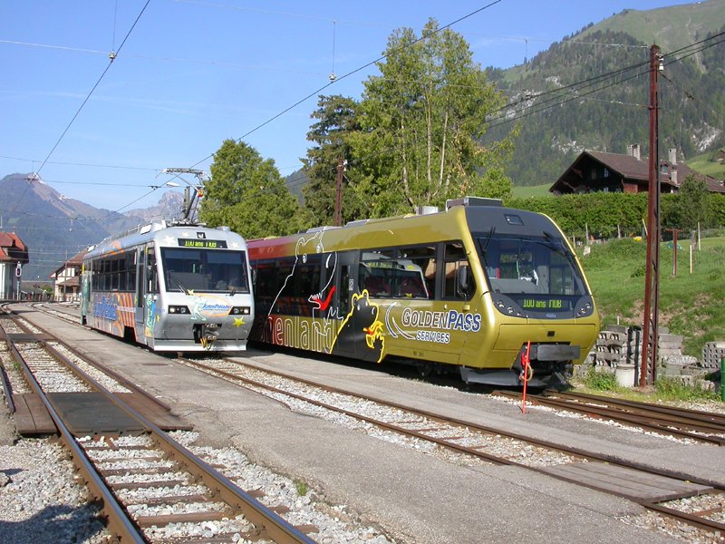 Beh 2/4 72 Bt 243 Be 4/4 5003 ABt 343 Chteau-d'Oex 29.05.2004