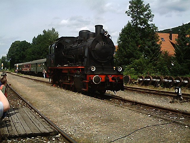 Bei der Fahrzeugparade in Ebermannstadt am Bahnhofsfest Elna 6 