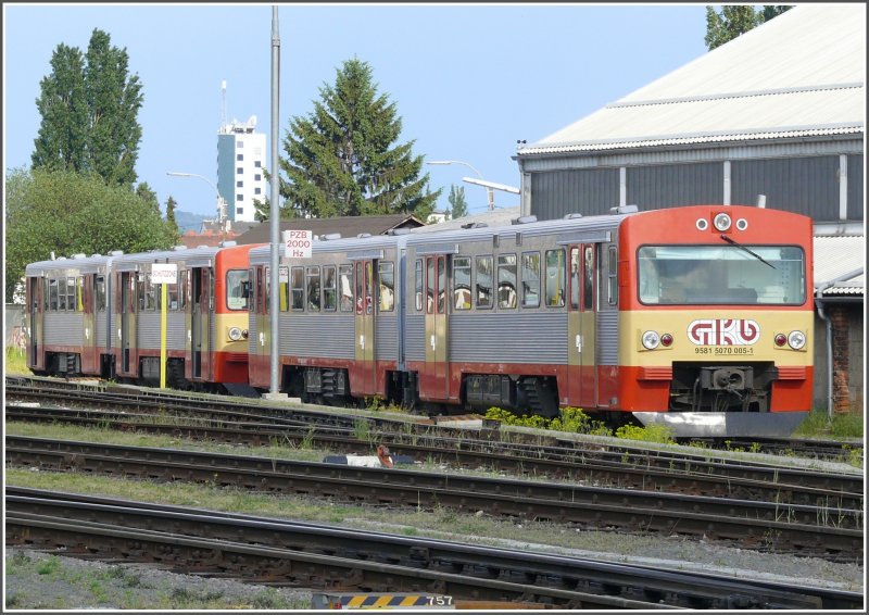 Bei meinem Kurzaufenthalt in Graz reichte es nur fr eine Stippvisite im Graz Kflacher Bahnhof, wo sich ein paar VT 5070 hin und her bewegten. (15.05.2008)