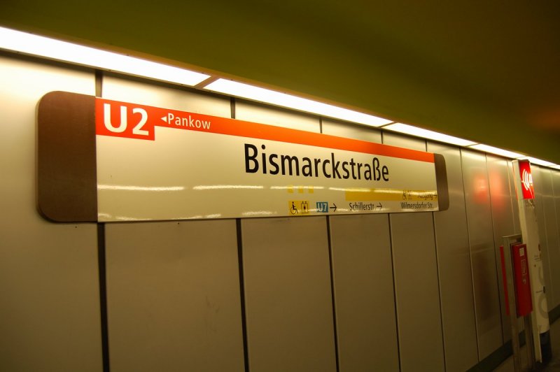 Berlin - 03.08.2007: Bahnhof Bismarckstre U2