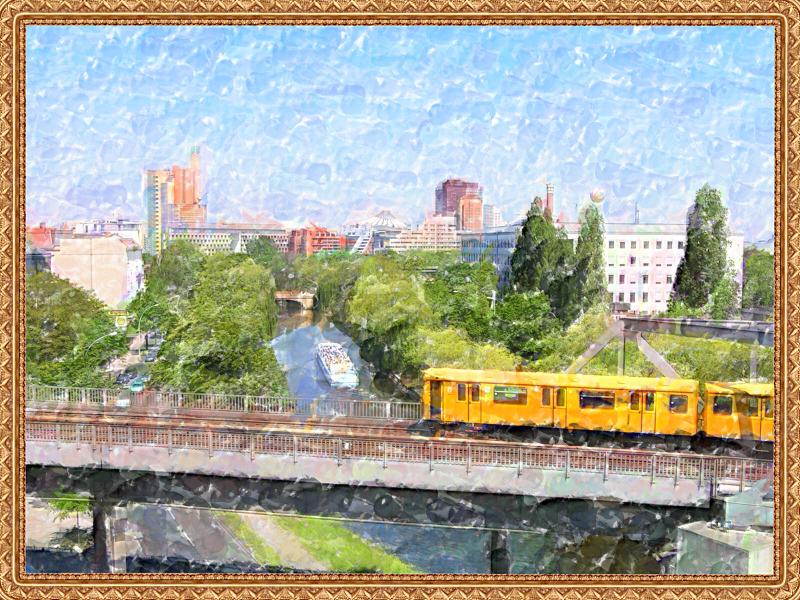 Berliner U-Bahn,Zug der Linie U1 auf der Brcke ber den Landwehrkanal zwischen Mckernbrcke und Gleisdreieck.Im Hintergrund der Potsdamer Platz.(Das  normale Foto  sieht 
man bei Deutschland/Regional/Berliner U-Bahn.Bln.28.05.05